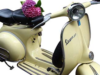 Vintage Cream Scooter for Hire